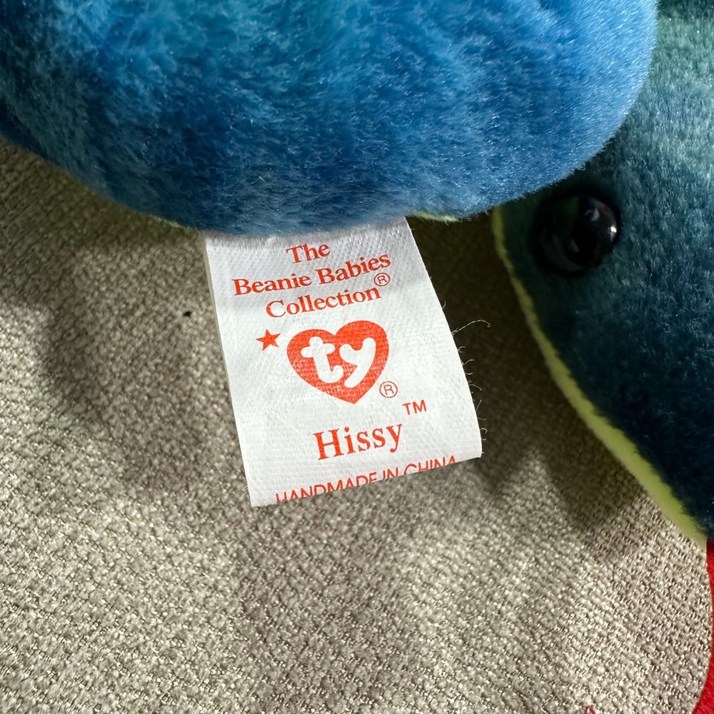 Ty Beanie Baby Hissy Plush Snake Toy in Blue and Green - Picture 7 of 11